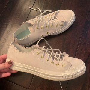 Scalloped Converse Shoes Size 8